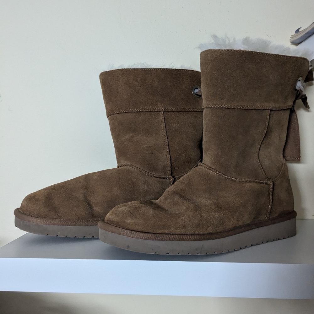 Koolaburra Bow Boots size 10